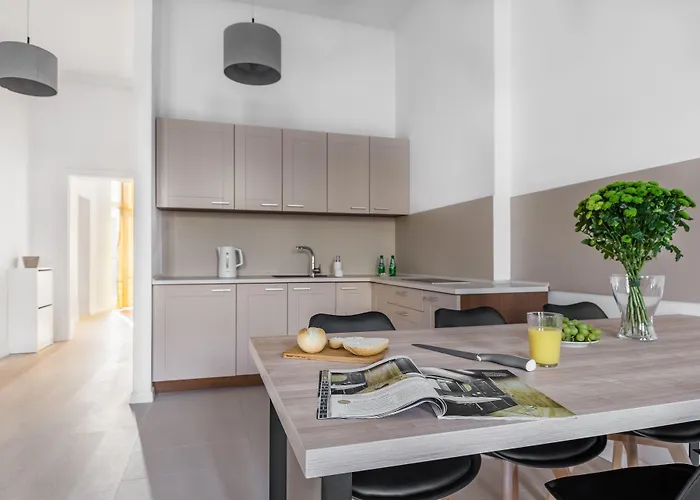 Platinum Aparthotel 4*